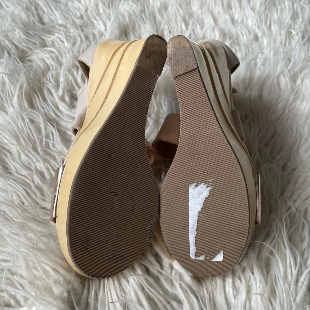 Diane von Furstenberg DVF Rose Gold Pumice Beige Leather Strappy Opal Wedges 8